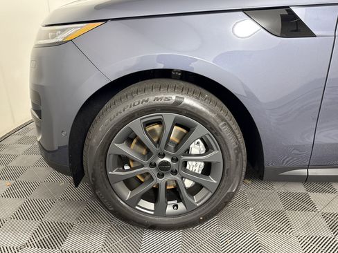 New 2026 Land Rover Range Rover Sport SE AWD/4WD image 11