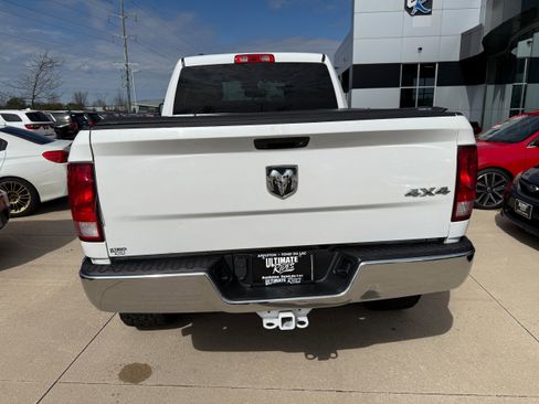 Used 2017 RAM 1500 ST w/ SXT Appearance Group AWD/4WD image 8