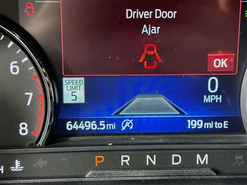 Used 2020 Ford Explorer Limited image 19