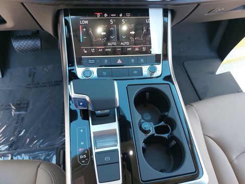 New 2026 Audi Q7 2.0T Premium Plus AWD/4WD image 23