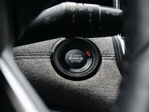 Used 2022 Jeep Compass Latitude image 22