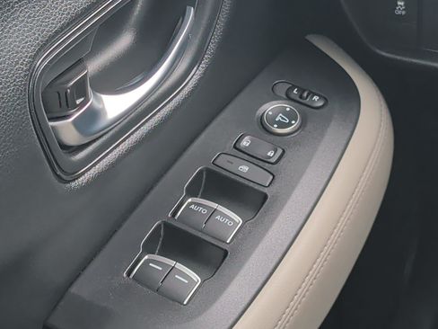 Used 2024 Honda HR-V EX-L image 21
