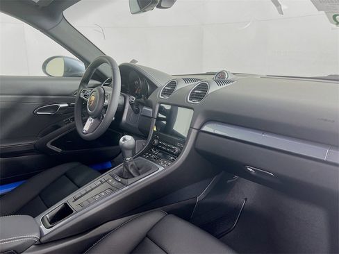 New 2025 Porsche 718 Cayman image 27