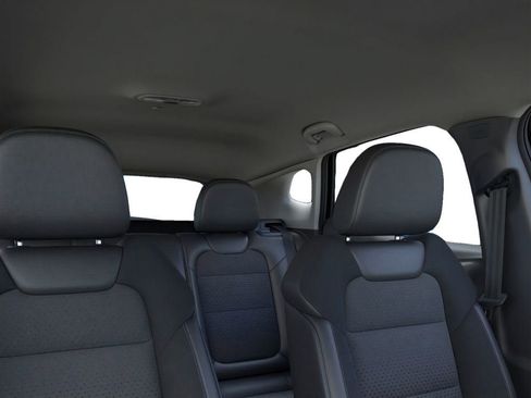 New 2026 Chevrolet Trax LT FWD image 24