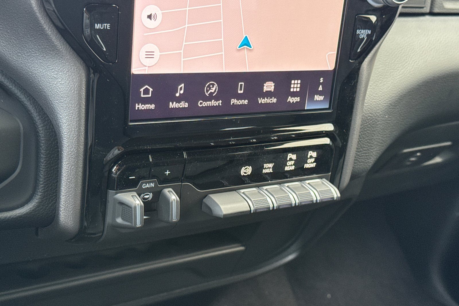 New 2027 RAM 3500 Big Horn AWD/4WD image 19