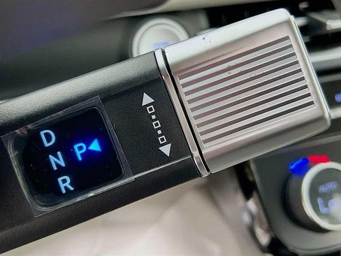 New 2026 Hyundai Tucson Blue SE AWD/4WD image 12