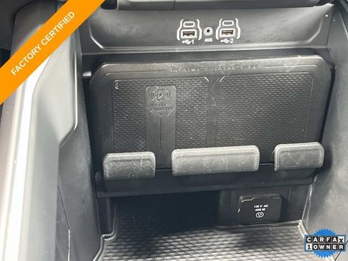 Used 2025 RAM 1500 Big Horn AWD/4WD image 34