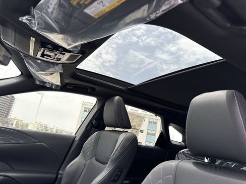 New 2026 Lexus RX 450h AWD image 22
