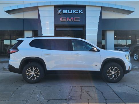 New 2026 GMC Acadia AT4 w/ Super Cruise Package image 3