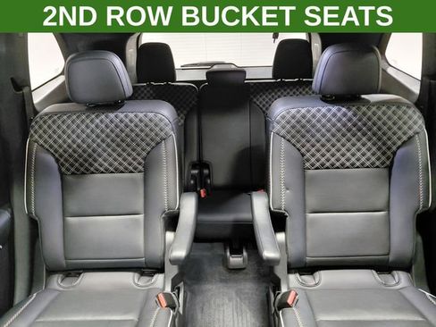 Used 2025 GMC Acadia Denali w/ LPO, Floor Liner Package AWD/4WD image 4