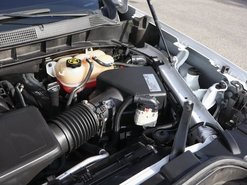 Used 2020 Chevrolet Silverado 1500 LT Trail Boss image 12