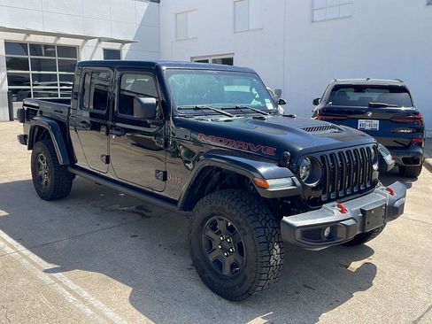 Used 2023 Jeep Gladiator Mojave w/ LED Lighting Group AWD/4WD image 2