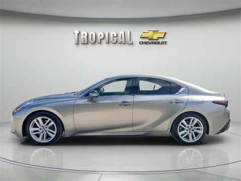 Used 2023 Lexus IS 300 w/ Comfort Package image 2