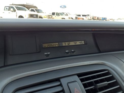 Used 2004 Toyota Avalon XLS image 19