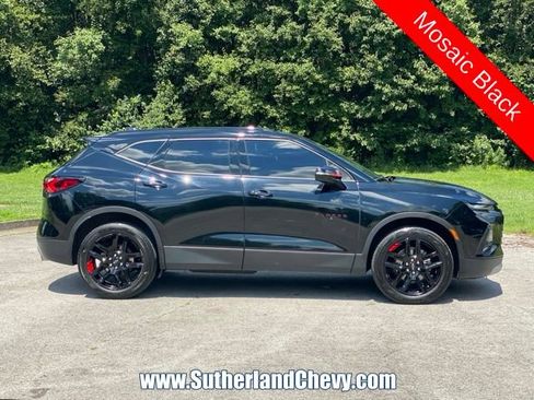Used 2022 Chevrolet Blazer LT w/ Redline Edition FWD image 8