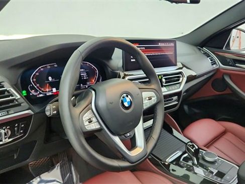 Used 2025 BMW X4 xDrive30i image 20