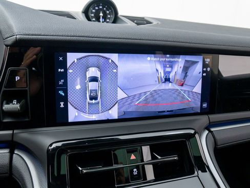 New 2025 Porsche Panamera 4 image 29