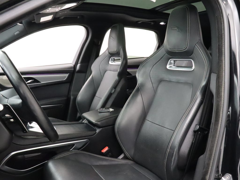 Used 2024 Jaguar F-PACE R-Dynamic S AWD/4WD image 13