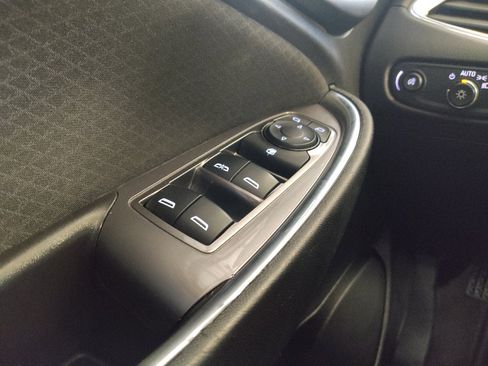 Used 2020 Chevrolet Malibu LT FWD image 27