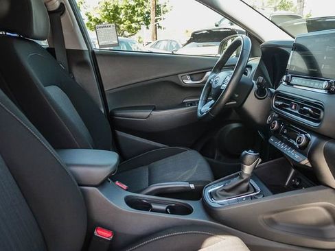 Certified 2023 Hyundai Kona SEL w/ Convenience Package FWD image 17