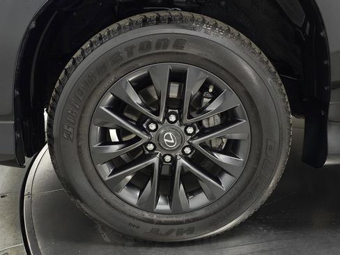 Certified 2023 Lexus GX 460 Premium image 13