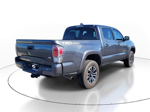 Used 2020 Toyota Tacoma TRD Sport image 7