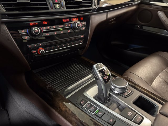 Used 2018 BMW X5 xDrive35i AWD/4WD image 18
