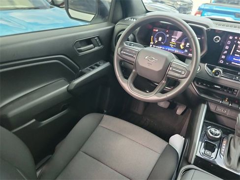 Used 2024 Chevrolet Colorado Trail Boss w/ Advanced Trailering Package image 18