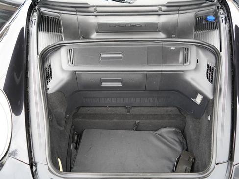 Used 2005 Porsche 911 Carrera image 75