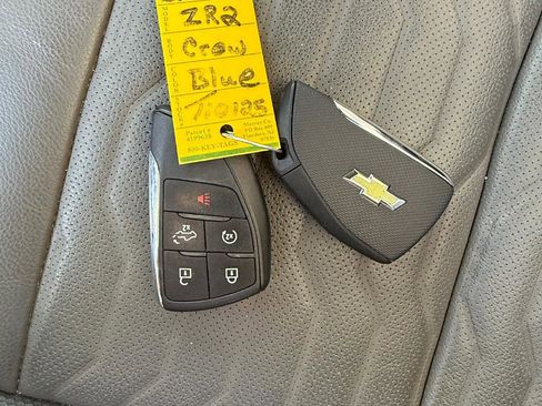 Used 2024 Chevrolet Silverado 1500 ZR2 w/ Technology Package image 12