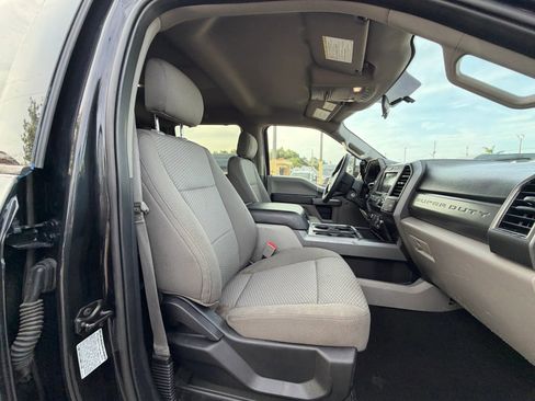 Used 2019 Ford F350 XLT w/ XLT Premium Package AWD/4WD image 22