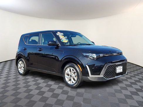 Certified 2023 Kia Soul LX w/ LX Technology Package FWD image 1