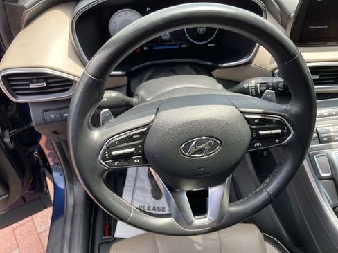 Used 2022 Hyundai Santa Fe SEL w/ Convenience + Premium Package FWD image 11