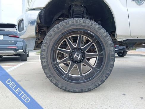 Used 2016 Ford F250 Lariat w/ Lariat Ultimate Package AWD/4WD image 5