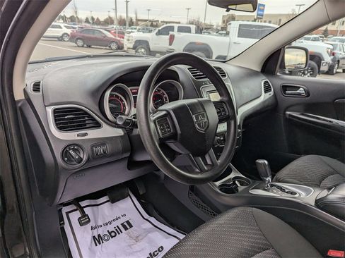 Used 2012 Dodge Journey SXT w/ Flexible Seating Group image 13