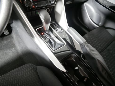 Used 2025 Mitsubishi Eclipse Cross LE AWD/4WD image 24