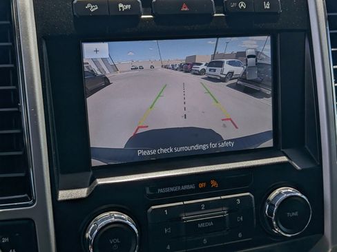 Used 2020 Ford F150 Lariat AWD/4WD image 12