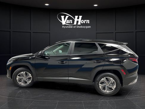 Used 2025 Hyundai Tucson Blue AWD/4WD image 4