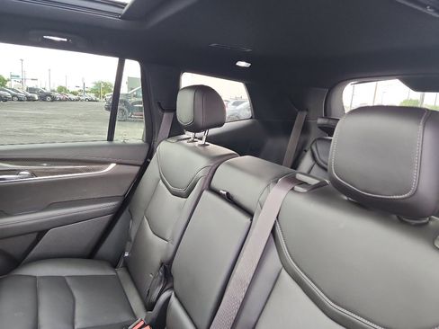 Used 2021 Cadillac XT6 Sport AWD/4WD image 13