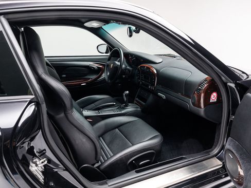 Used 2003 Porsche 911 Turbo AWD/4WD image 27
