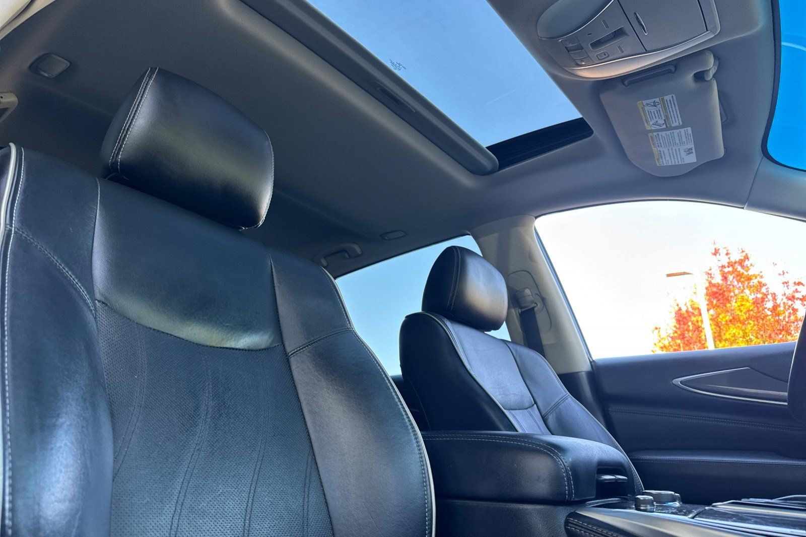 Used 2016 INFINITI QX60 FWD w/ Premium Plus Package image 25