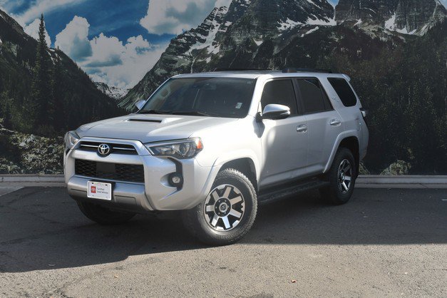 Certified 2021 Toyota 4Runner TRD Off-Road Premium AWD/4WD image 6