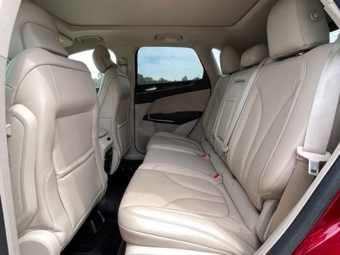 Used 2018 Lincoln MKC Reserve AWD/4WD image 31