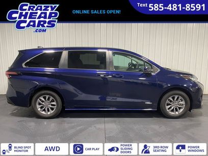 Used 2021 Toyota Sienna LE