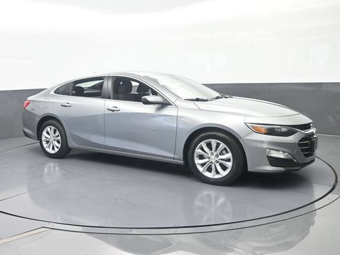 Used 2024 Chevrolet Malibu LT FWD image 8