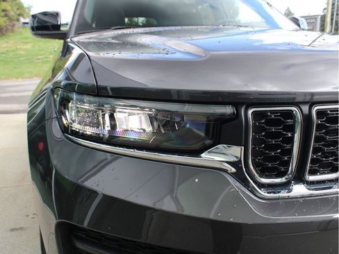 New 2025 Jeep Grand Cherokee Laredo X w/ Luxury Tech Group I image 37