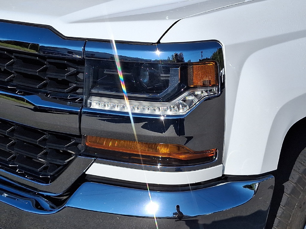 Used 2019 Chevrolet Silverado 1500 LT AWD/4WD image 9