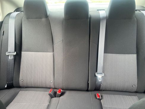Used 2025 Nissan Sentra SV FWD image 36