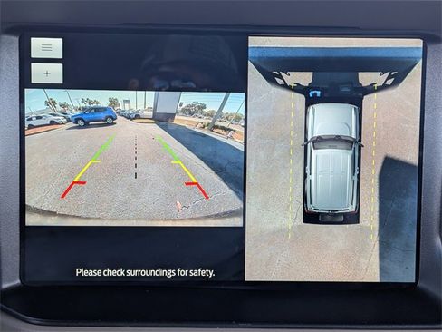 Used 2022 Ford Bronco Wildtrak image 23