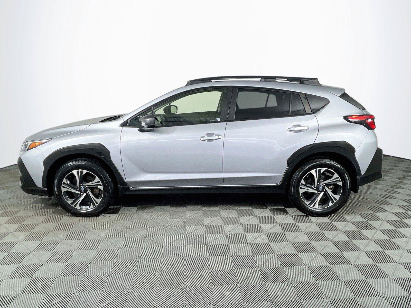 Certified 2024 Subaru Crosstrek 2.0i Premium AWD/4WD image 4